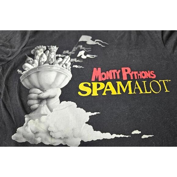 Monty Python's Spamalot Men's T-Shirt "I'm Not Dead Yet" Graphic Tee Size Small - Picture 3 of 7